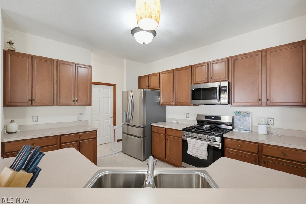 5460 Arlington Lane Parma OH 44134