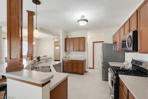 5460 Arlington Lane Parma OH 44134