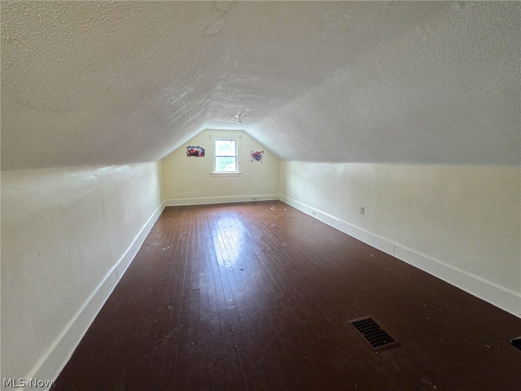 875 Cameron Avenue Youngstown OH 44502