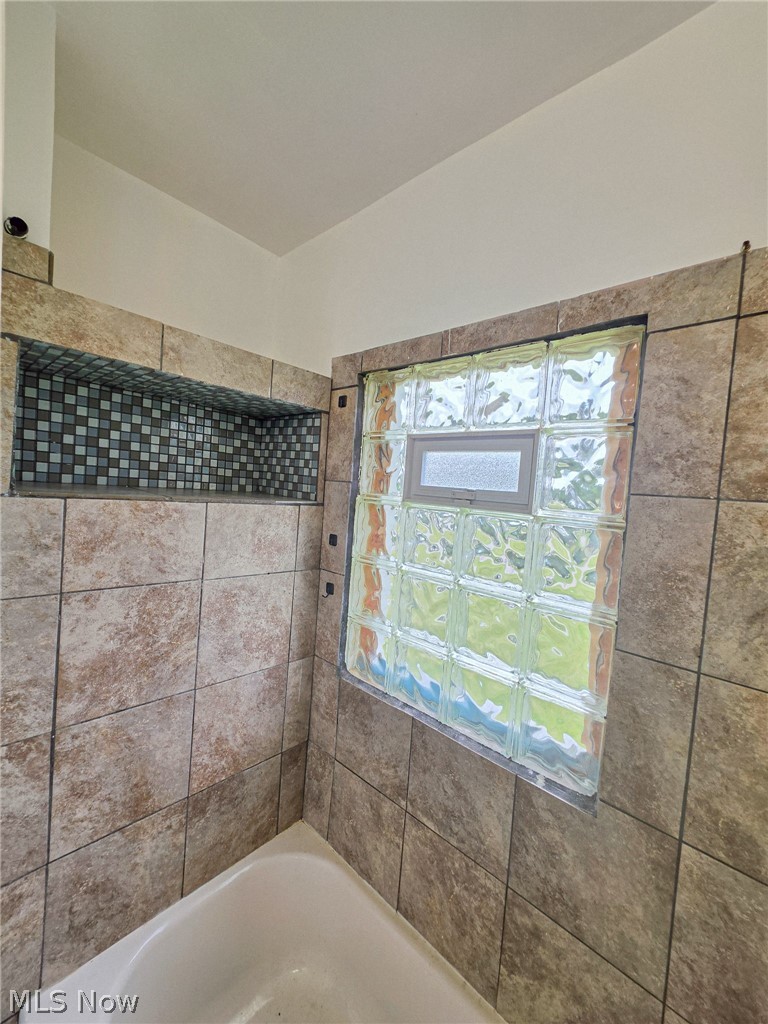 875 Cameron Avenue Youngstown OH 44502