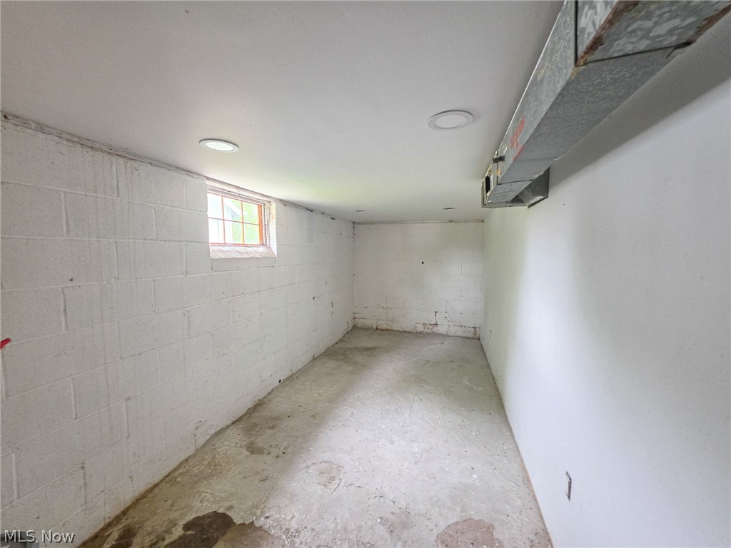 875 Cameron Avenue Youngstown OH 44502