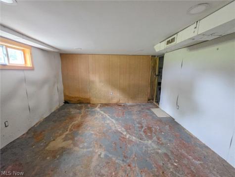 875 Cameron Avenue Youngstown OH 44502