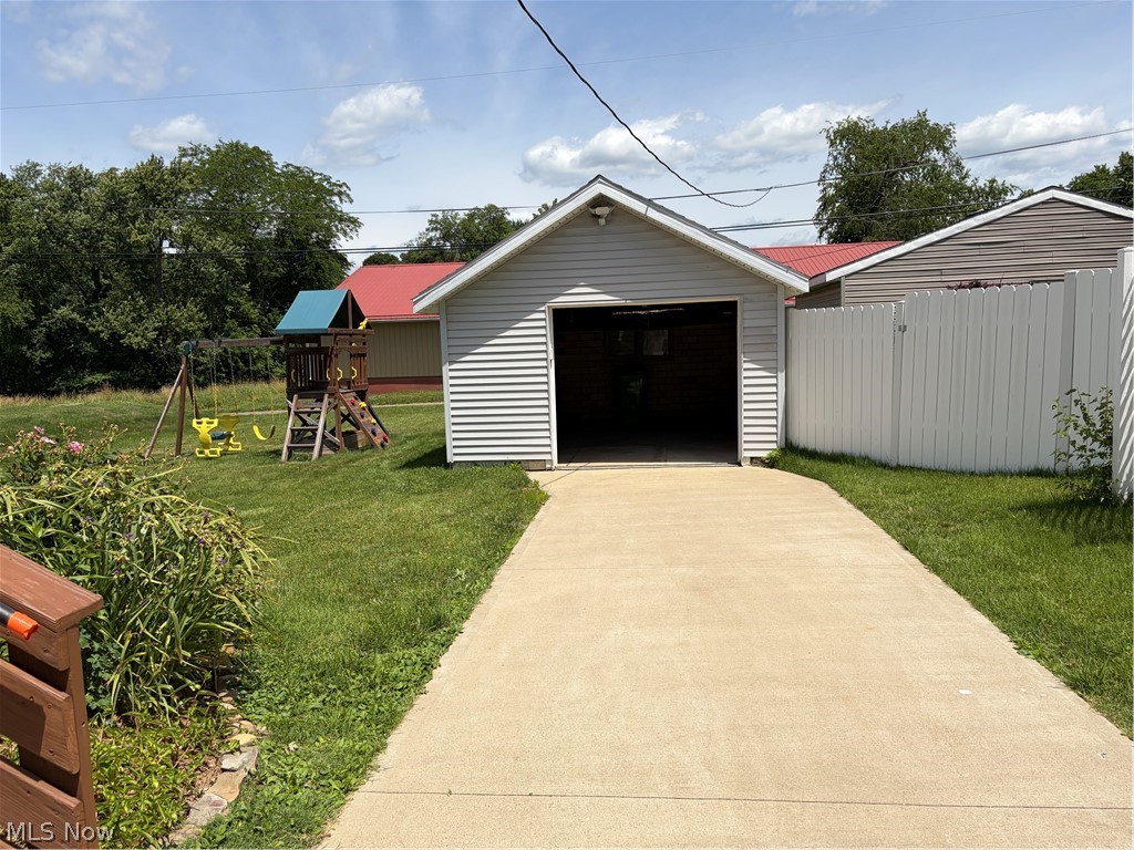 1414 Denman Avenue Coshocton OH 43812