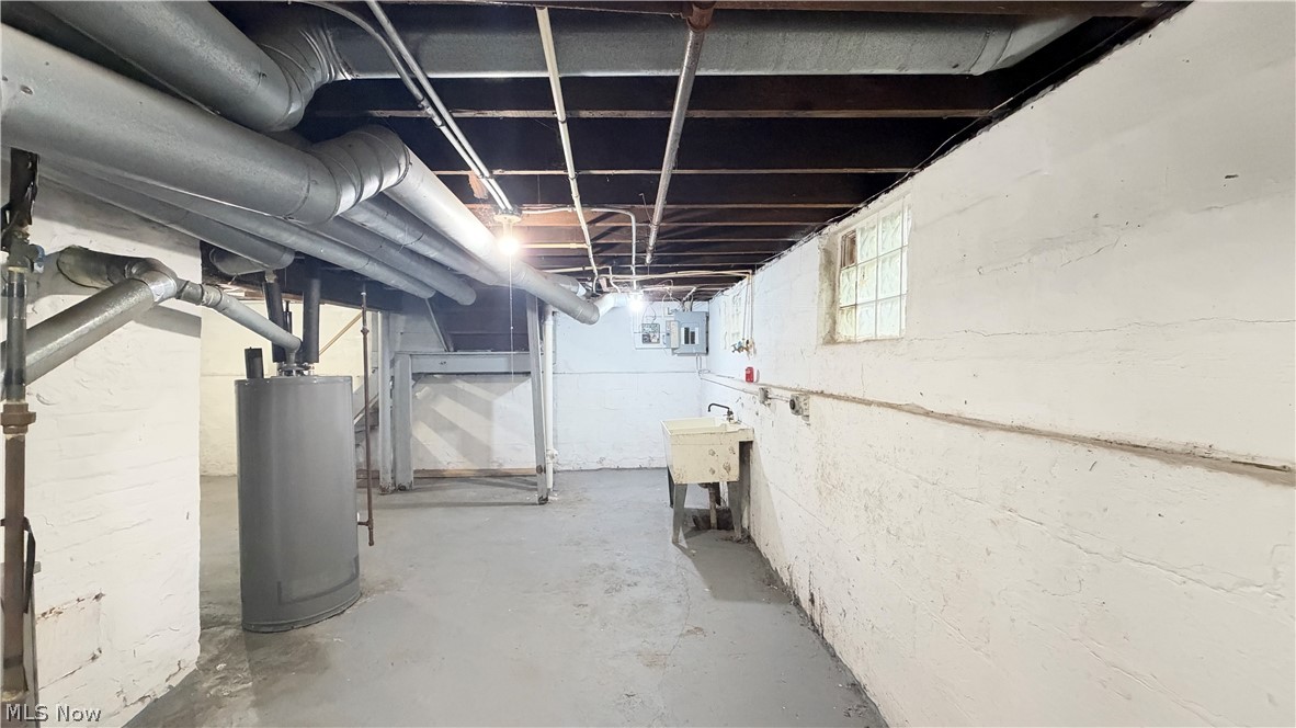 10404 Grandview Avenue Cleveland OH 44104