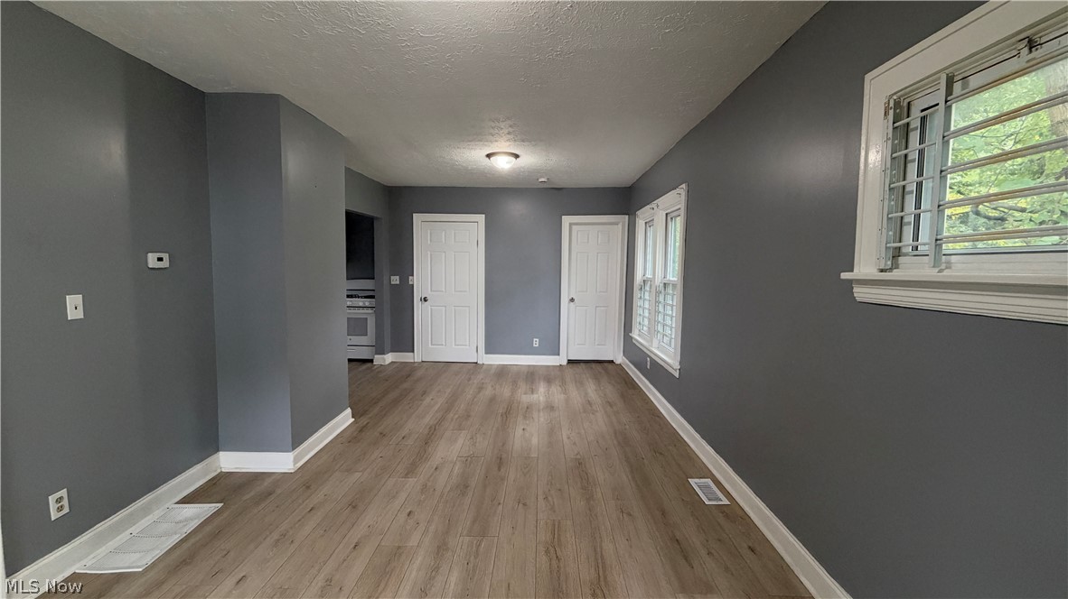 10404 Grandview Avenue Cleveland OH 44104