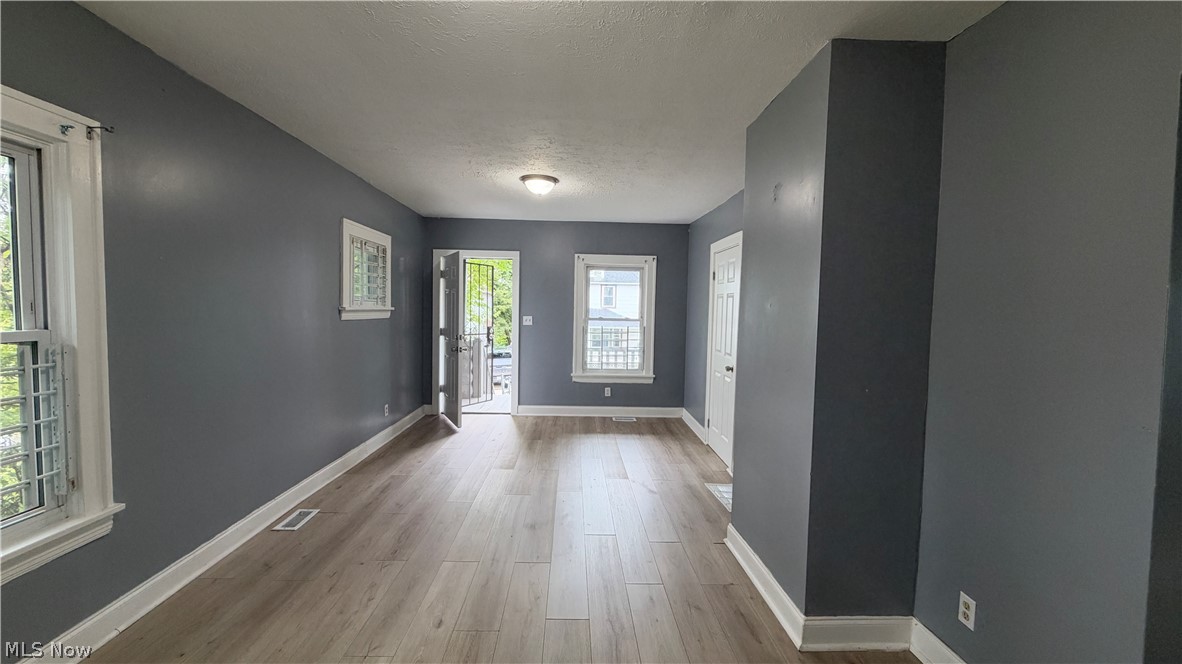 10404 Grandview Avenue Cleveland OH 44104