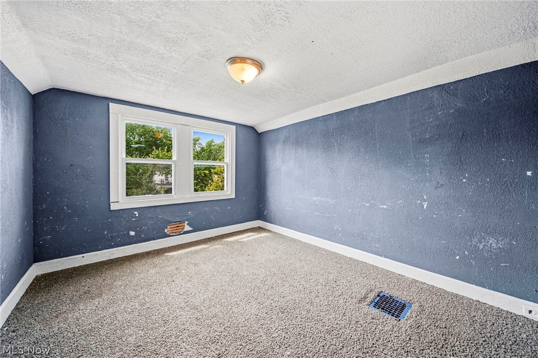 13405 Bartlett Avenue Cleveland OH 44120
