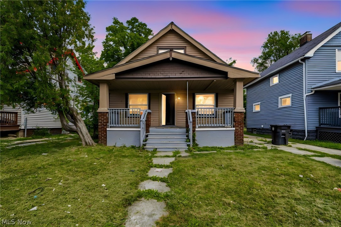 13405 Bartlett Avenue Cleveland OH 44120