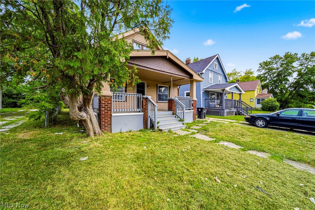 13405 Bartlett Avenue Cleveland OH 44120