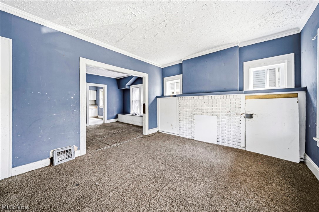 13405 Bartlett Avenue Cleveland OH 44120