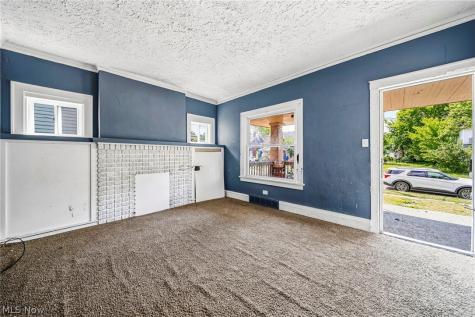 13405 Bartlett Avenue Cleveland OH 44120