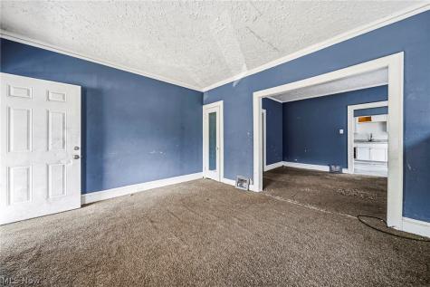 13405 Bartlett Avenue Cleveland OH 44120
