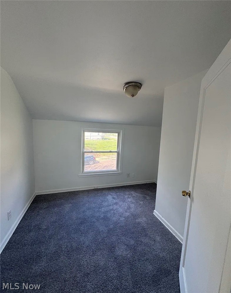 1102 Tonawanda Avenue Akron OH 44305