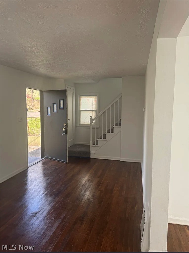 1102 Tonawanda Avenue Akron OH 44305