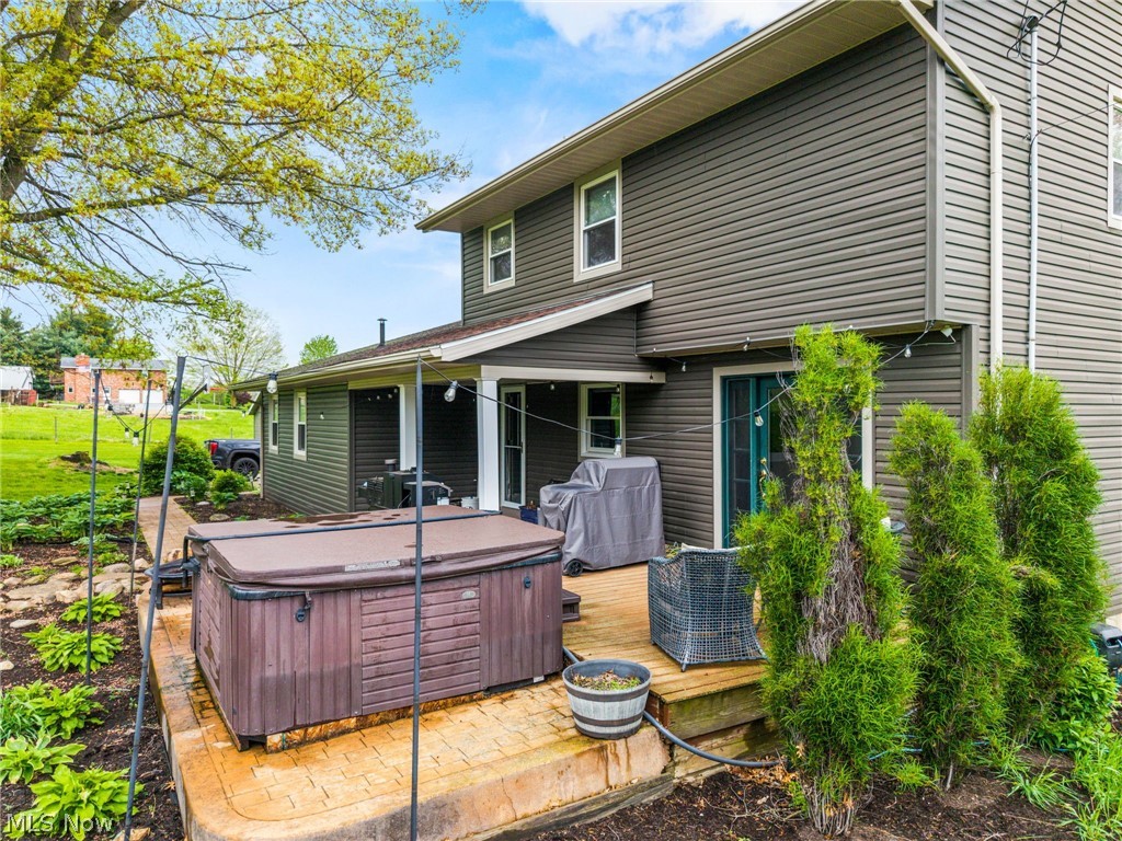291 Co Road 2000 Jeromesville OH 44840