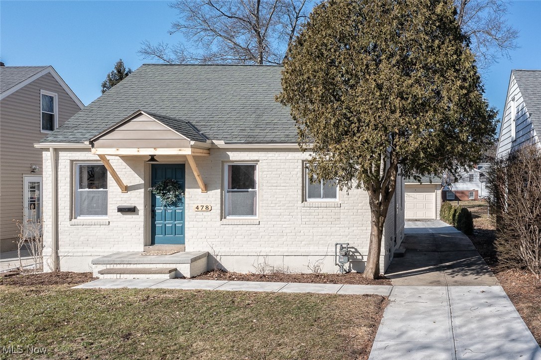 478 Huntmere Drive Bay Village OH 44140