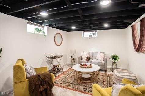 478 Huntmere Drive Bay Village OH 44140