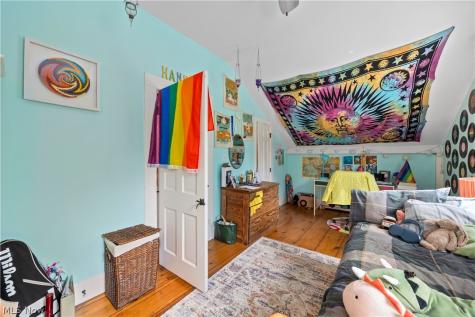 25547 Lake Road Bay Village OH 44140