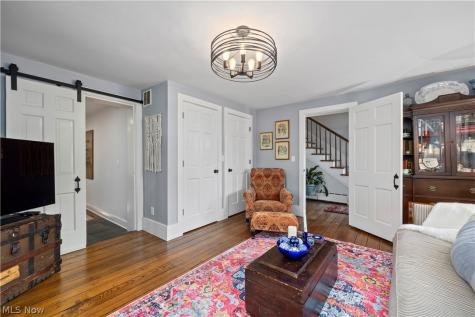 25547 Lake Road Bay Village OH 44140