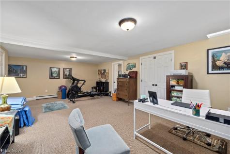 25547 Lake Road Bay Village OH 44140