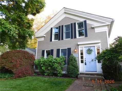 25547 Lake Road Bay Village OH 44140