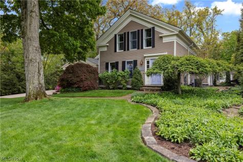 25547 Lake Road Bay Village OH 44140