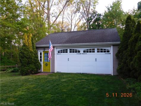 25547 Lake Road Bay Village OH 44140