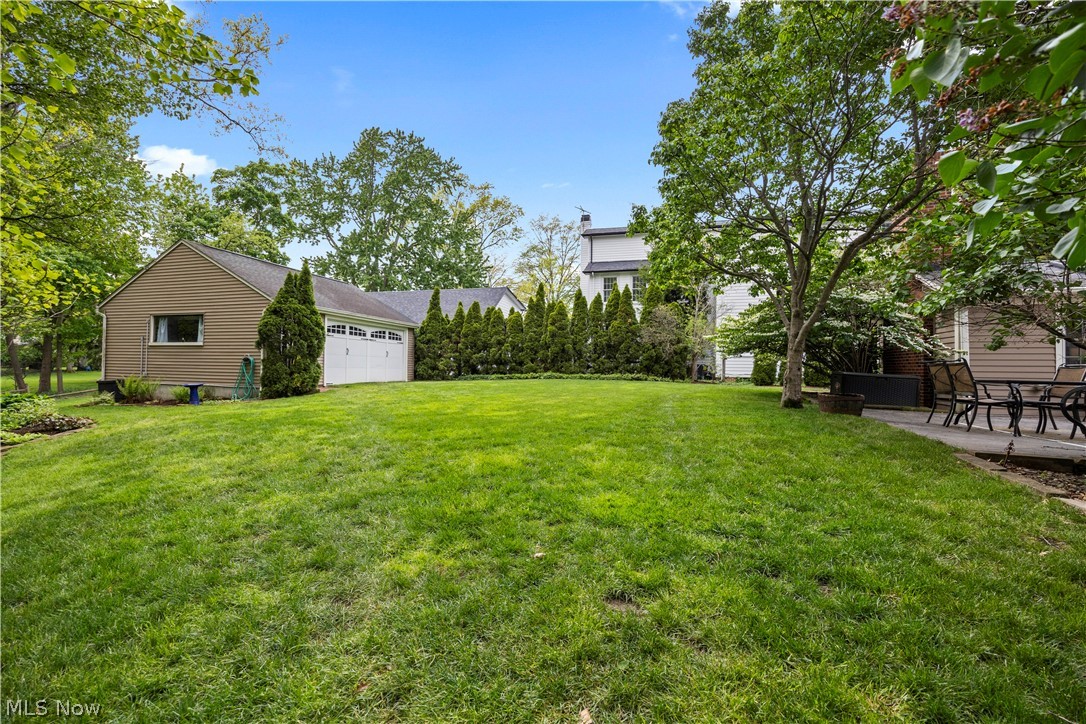 25547 Lake Road Bay Village OH 44140