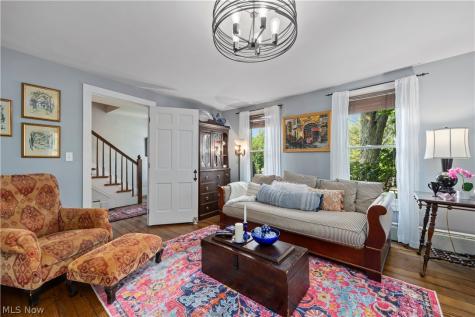 25547 Lake Road Bay Village OH 44140