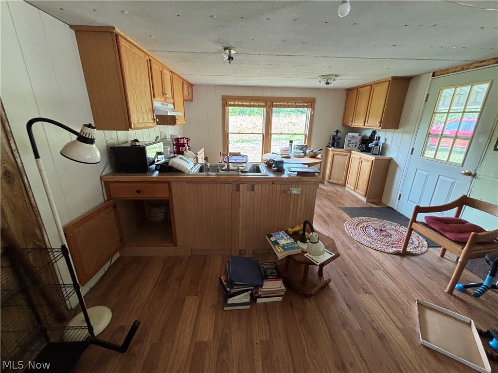 8064 Pinoak Drive SW Carrollton OH 44615