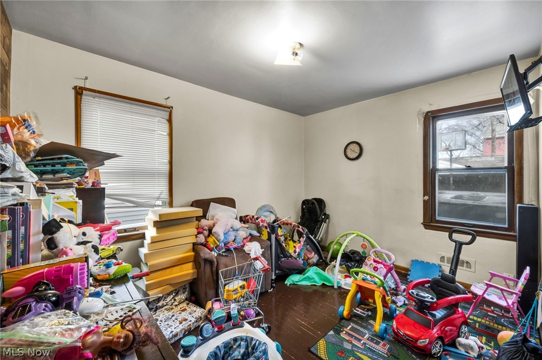 14001 Christine Avenue Cleveland OH 44105