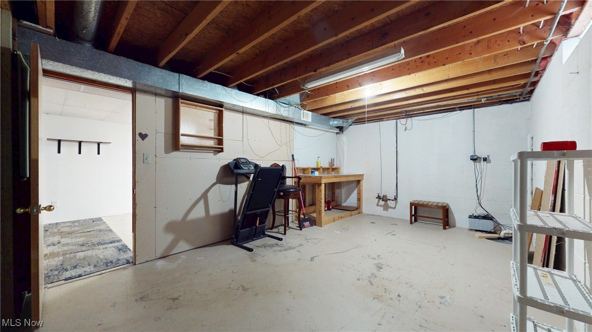 1357 Cayuga Avenue Akron OH 44312