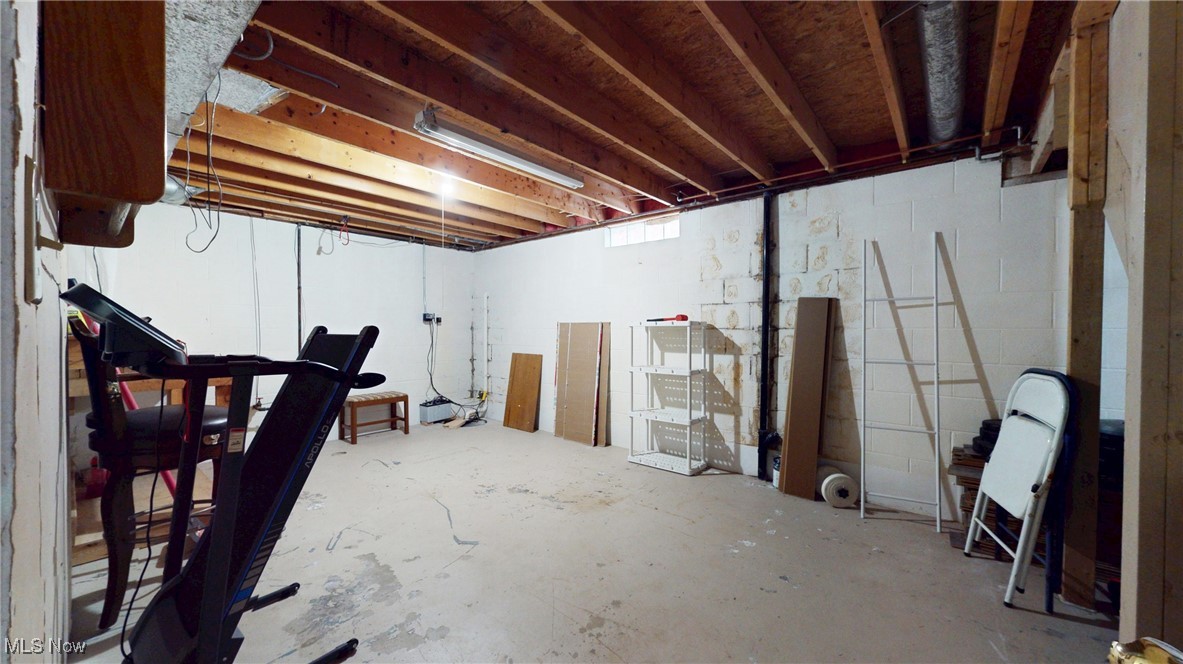 1357 Cayuga Avenue Akron OH 44312