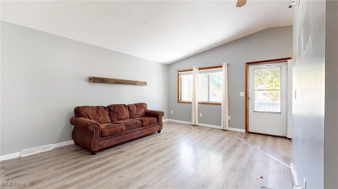 1357 Cayuga Avenue Akron OH 44312