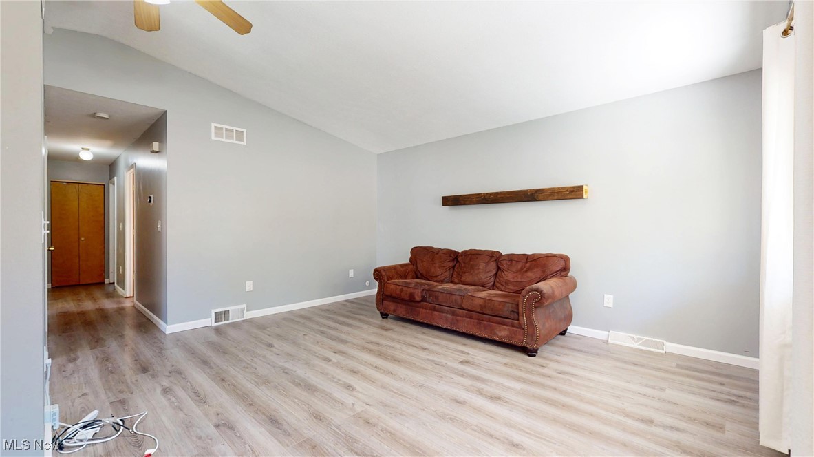 1357 Cayuga Avenue Akron OH 44312