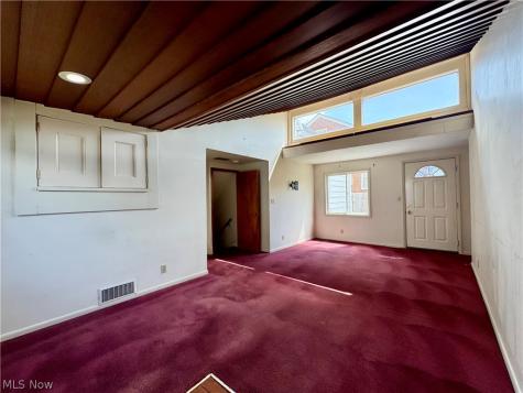 19493 Riverwood Avenue Rocky River OH 44116
