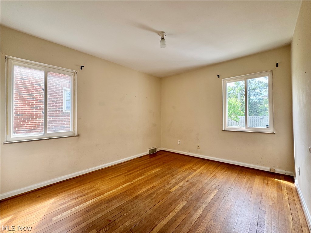 19493 Riverwood Avenue Rocky River OH 44116