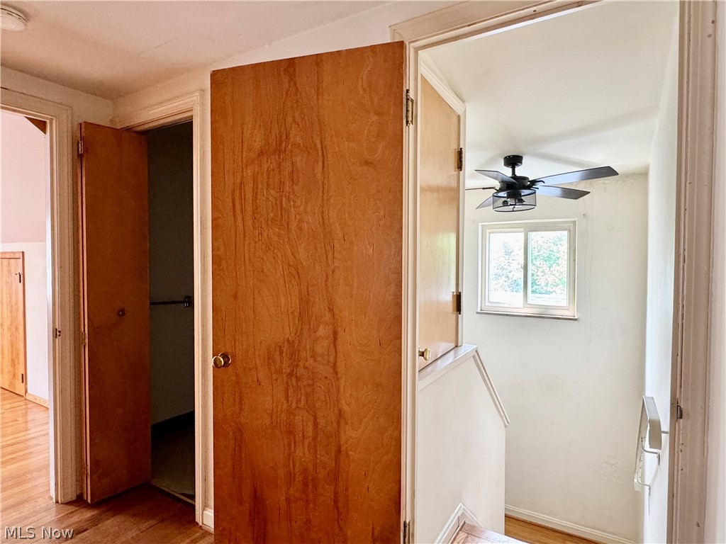 19493 Riverwood Avenue Rocky River OH 44116
