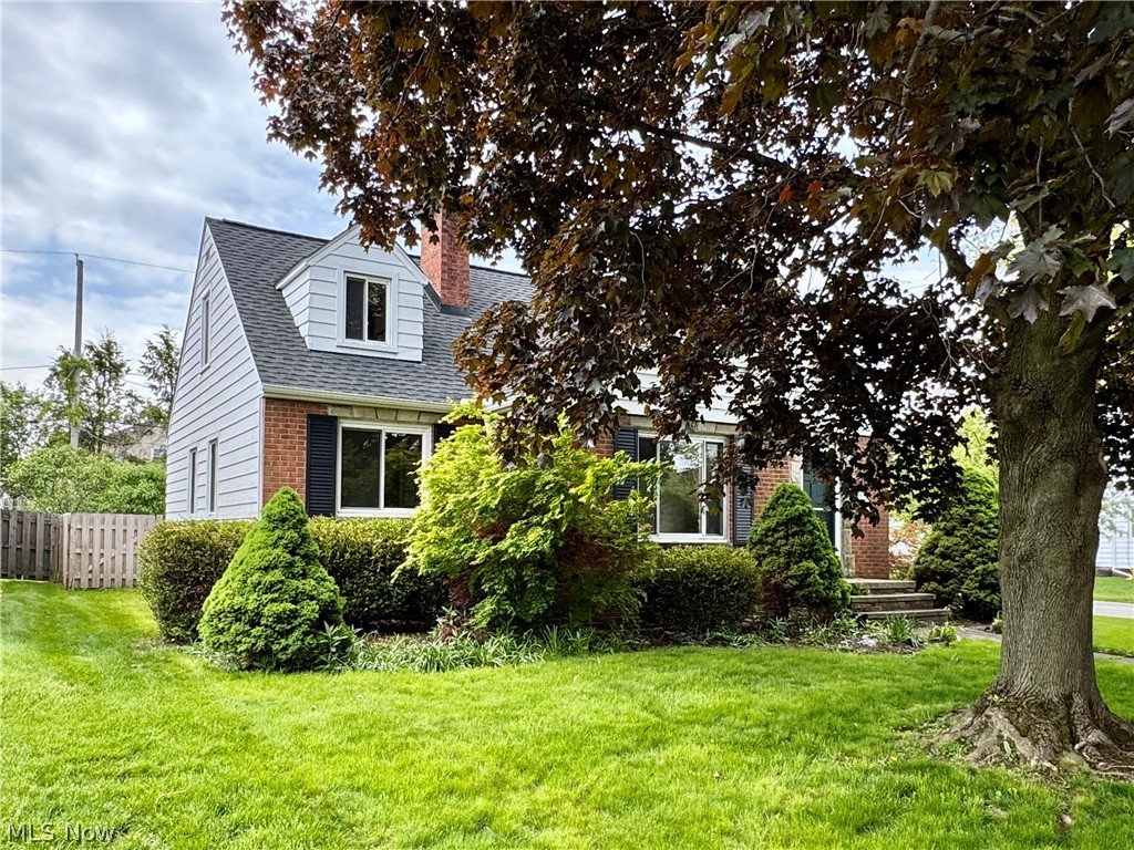 19493 Riverwood Avenue Rocky River OH 44116