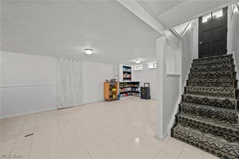 2815 Hearthstone Road Parma OH 44134