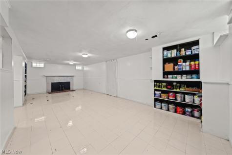 2815 Hearthstone Road Parma OH 44134