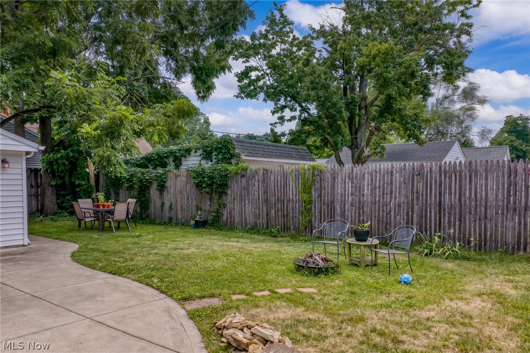 2815 Hearthstone Road Parma OH 44134