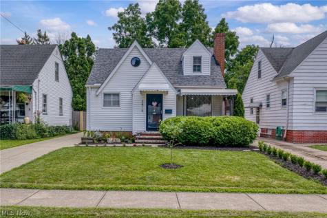 2815 Hearthstone Road Parma OH 44134