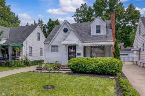 2815 Hearthstone Road Parma OH 44134