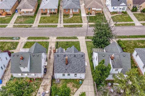 2815 Hearthstone Road Parma OH 44134