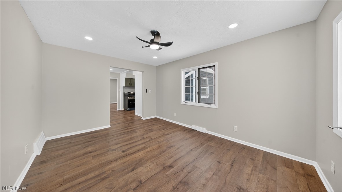 16811 Invermere Avenue Cleveland OH 44128