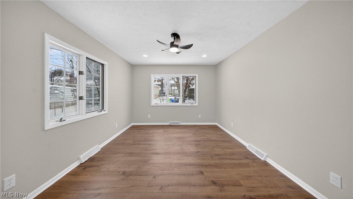 16811 Invermere Avenue Cleveland OH 44128
