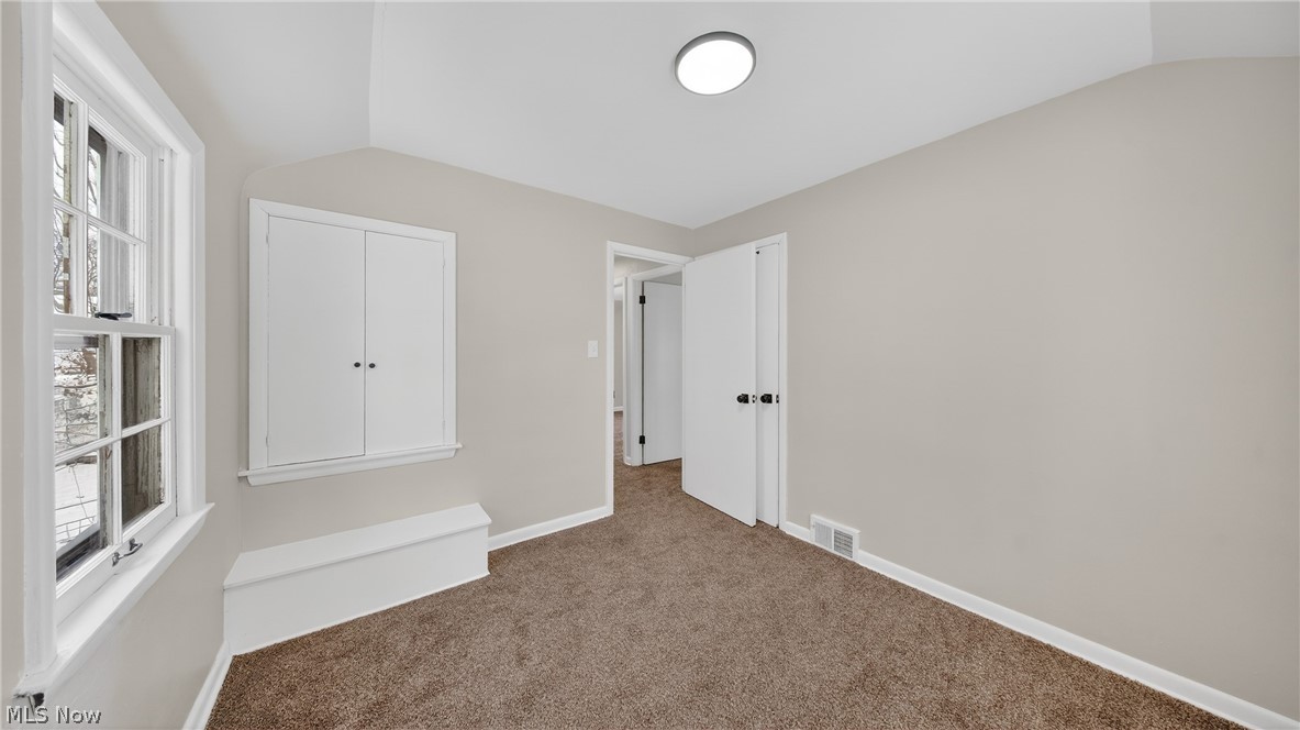 16811 Invermere Avenue Cleveland OH 44128