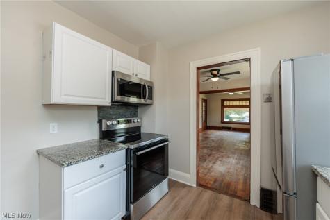 3534 W 123rd Street Cleveland OH 44111