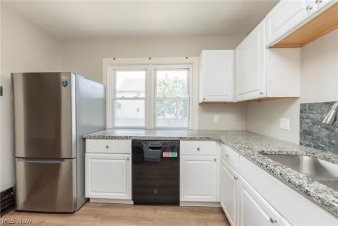 3534 W 123rd Street Cleveland OH 44111
